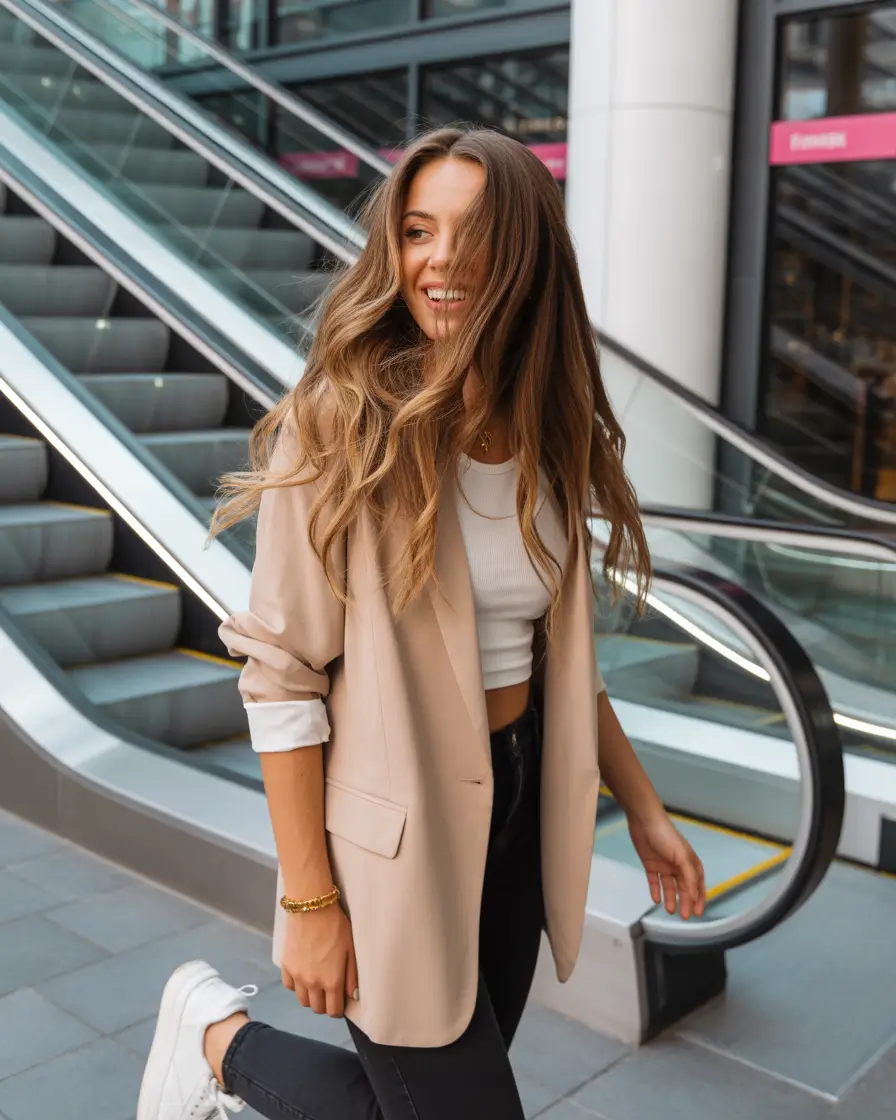springhair Sunlit Caramel Waves with Light, Playful Movement