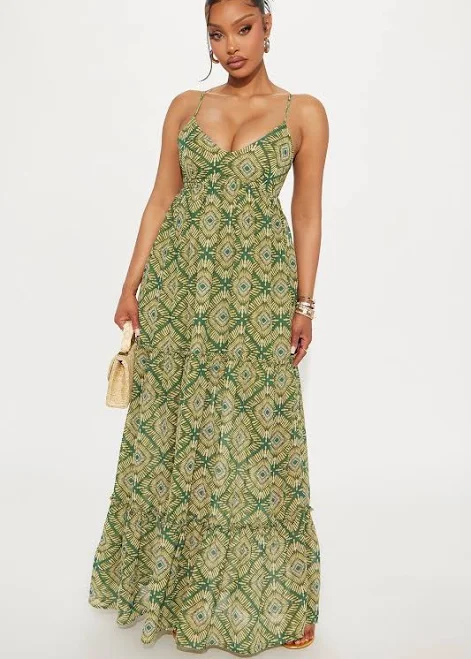 dress Fashion Nova Camryn Flowy Chiffon Maxi Dress Fashion Nova $25.99