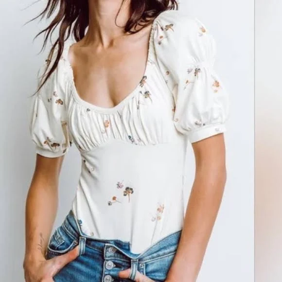 bodysuit Free People Tops | Intimately Free People Play Date Cream Floral Puff Sleeve Sweetheart Bodysuit | Color: Cream/Pink | Size: Xs | Hanginglabels's Poshmark $30