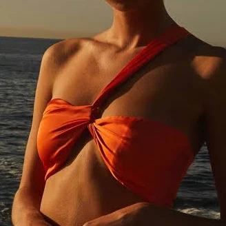 off-shoulder top Hidden Oasis Satin Top Peppermayo - US $20