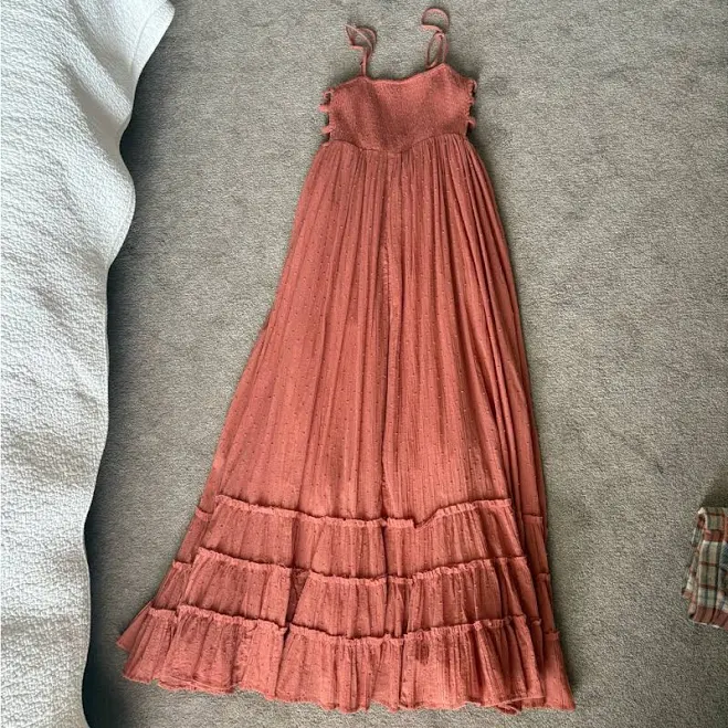 dress Lulus Dresses | Lulu’s Coral Tiered Maxi Dress With Smocked Bodice | Color: Orange/Pink | Size: M | Larwick's Closet Poshmark $30