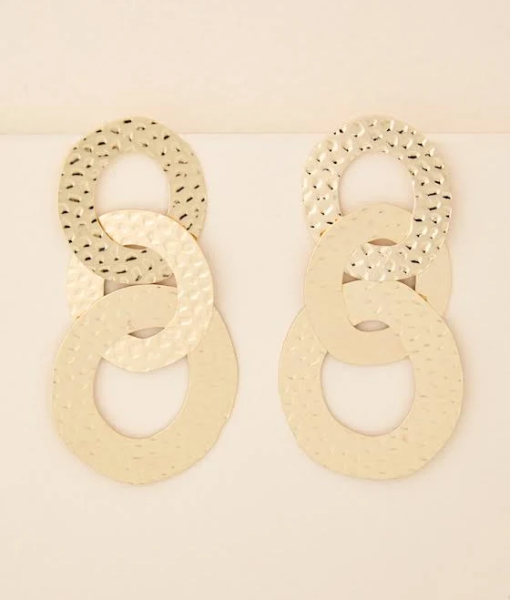 accessory Lulus Hammered Linked Statement Earrings Lulus $16