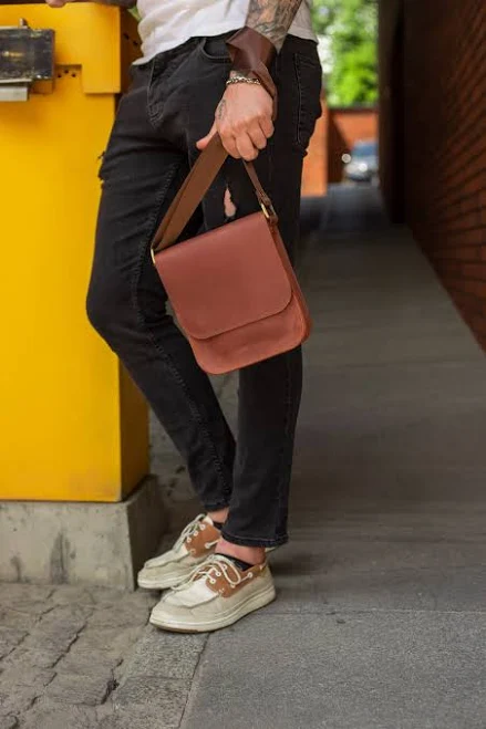 bag Minimalist Leather Crossbody Bag with Flap Etsy - SmartLeatherGoods $85.27