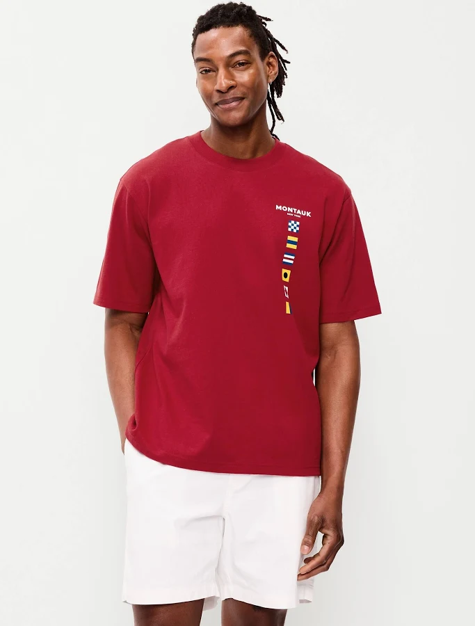 top Old Navy Men's Loose Heavyweight Graphic T-Shirt Old Navy $20.99