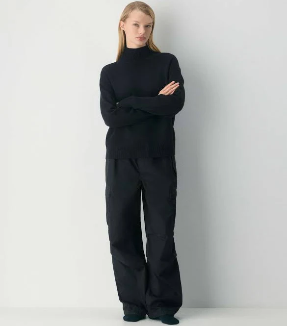 pants The Group Women's Yara Parachute Pants Aritzia $89.6