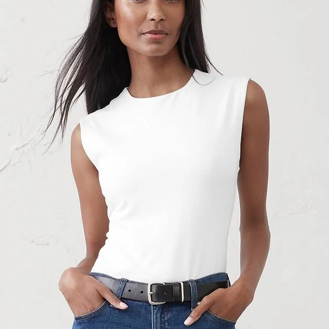 top Women's Soft Stretch Crew-Neck T-Shirt Banana Republic Factory $21