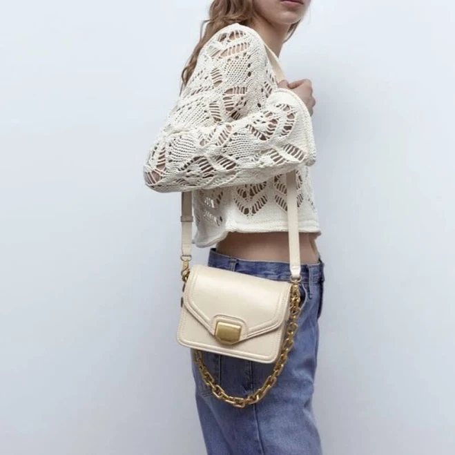 bag Zara Bags | Zara Cream Crossbody Bag With Gold Chain Detail Gently Used | Color: Cream/Gold | Size: Os | Pearandpeonies's Closet Poshmark $25