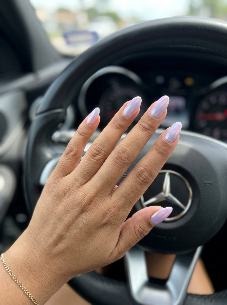 Cute Summer Nails 2026: Rainbow Chrome Almond Cute summer nails 2026: Rainbow Chrome Almond Dream nails for vacation.