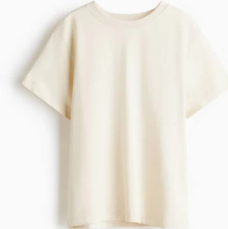 t-shirt H&M Ladies Oversized Cotton T-Shirt H&M $12.99