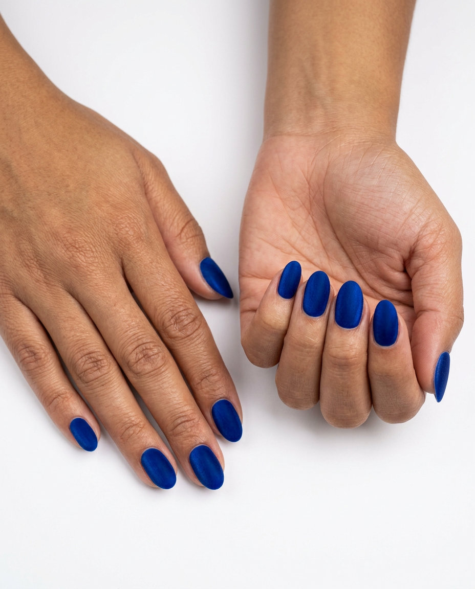 Sophisticated electric blue velvet nails for evening events and date nights. Solid summer nails 2026.